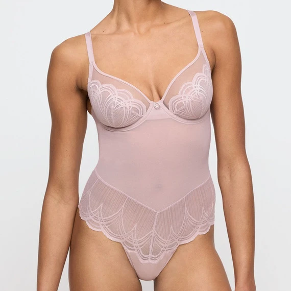 Cathia Body 1 Cathia Body