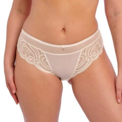 Cerys Brazilian String