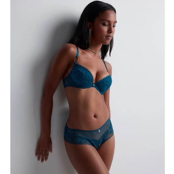 Flawless Love Short 3 Flawless Love Short – Bild 3