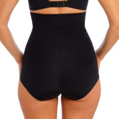 Wacoal Ines Secret Korrigierende Taillenslip 7 Wacoal Ines Secret Korrigierende Taillenslip -Annadiva Verkäufe inessecretcorrigerendetailleslip3 we601036blk