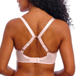 Love Crush Voorgevormde Plunge BH -Annadiva Verkäufe lovecrushtshirtbh3 aa403231pie