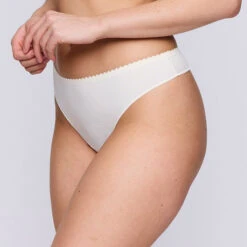 Novaro String -Annadiva Verkäufe novarostring2 0663520vig