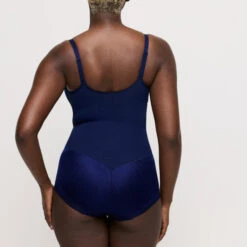 Knokke Body 7 Knokke Body -Annadiva Verkäufe ps 0442330 saf 3