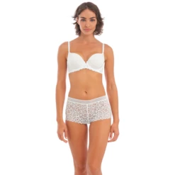 Raffine Short -Annadiva Verkäufe raffineshort1 we148006whe