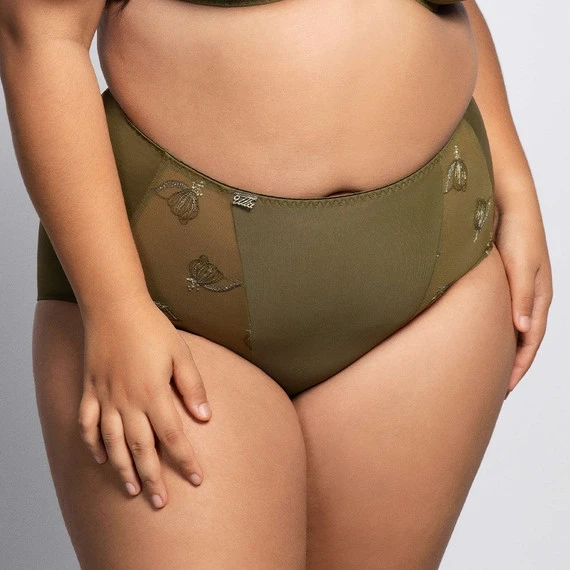 Ulla Taillenslip 1 Ulla Taillenslip